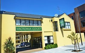 Victoria Court Motor Lodge - Spa & Free Parking